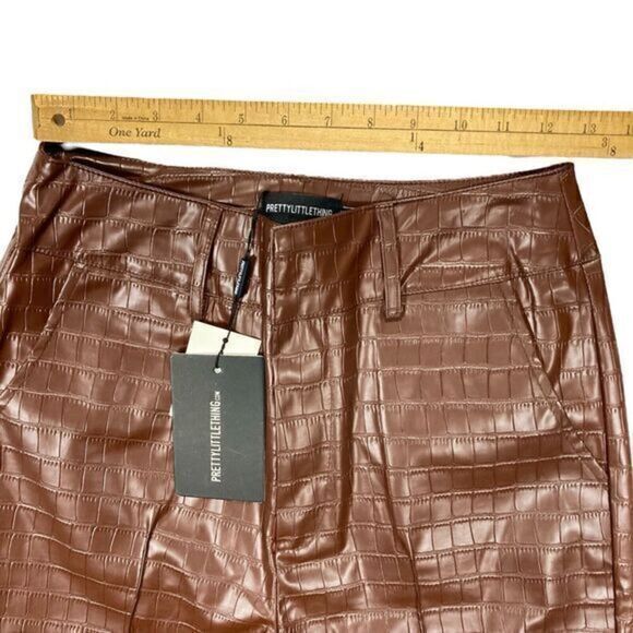 PrettyLittleThing Flare Pants Womens Size 6 Brown Faux Leather Croc Embossed New - Picture 9 of 16